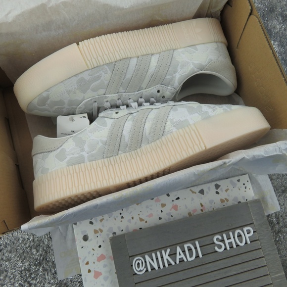 Adidas Original Sambarose Sneakers - Picture 2 of 6